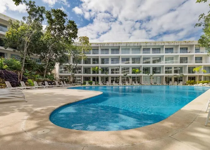 Holiday home Stylish With Private Balcony, Pool And Gym Playa del Carmen