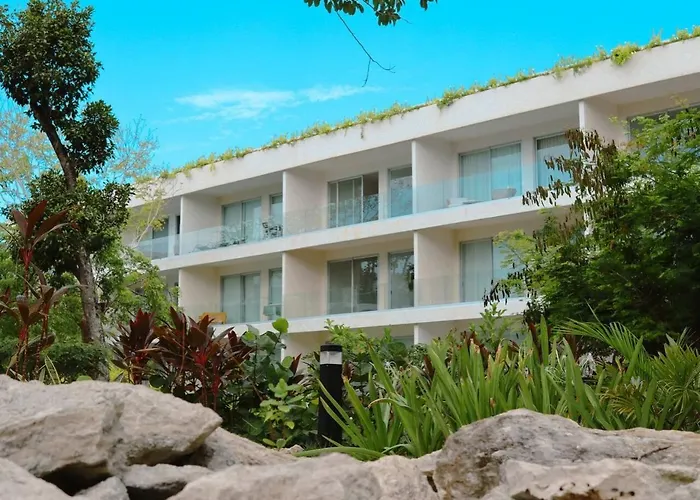 Holiday home Stylish With Private Balcony, Pool And Gym *