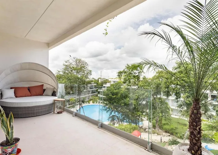 Holiday home Stylish With Private Balcony, Pool And Gym *